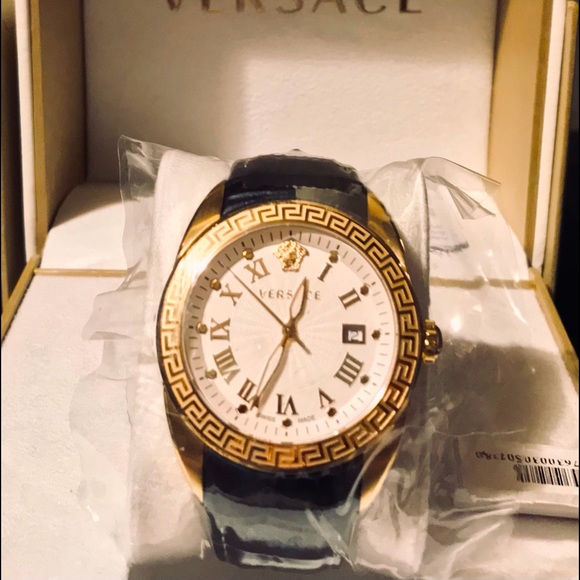 Mens  Versace watch V-Sport IP NWT - Picture 9 of 12